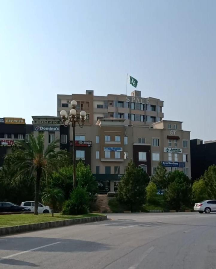 Space Express Rawalpindi Dış mekan fotoğraf